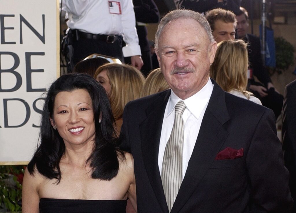 actor-gene-hackman-arrives-wife-975589042.jpg