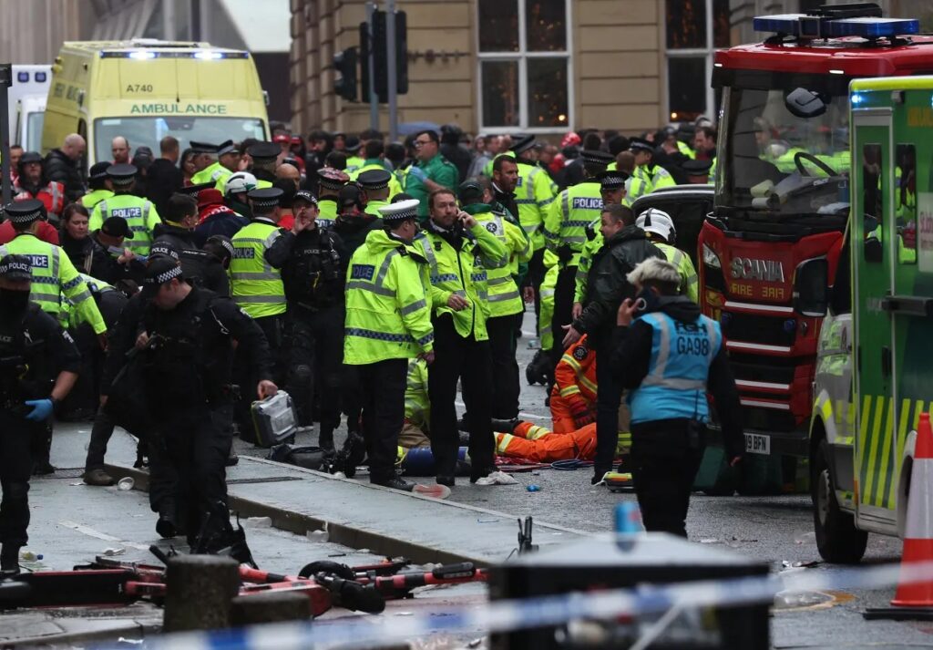 members-emergency-services-treat-members-998370141.webp.jpeg