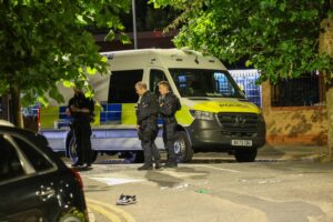 UKNIP_TRIPLE_Stab_UKNIP_Dirty_Stand_Off_-8jpg-JS1005529509.jpg