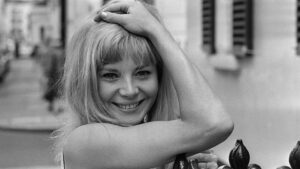 b4hk35-british-actress-barbara-ferris-999892474.jpg