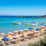 e9068h-parasols-paradise-beach-kefalos-961291827.jpg