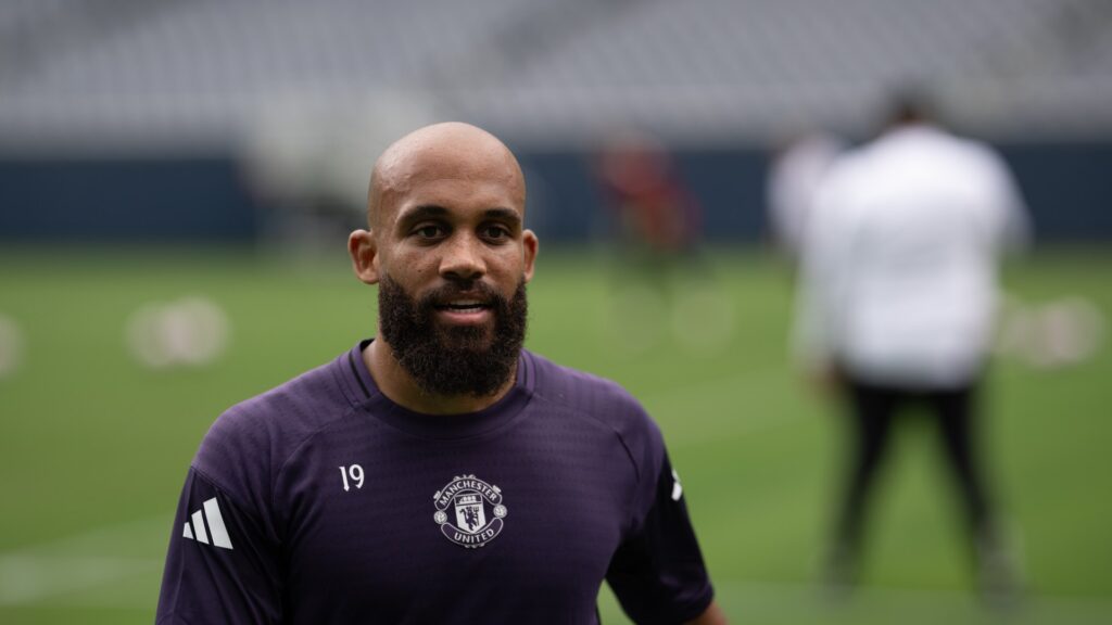 bryan-mbeumo-manchester-united-action-1012329163.jpg